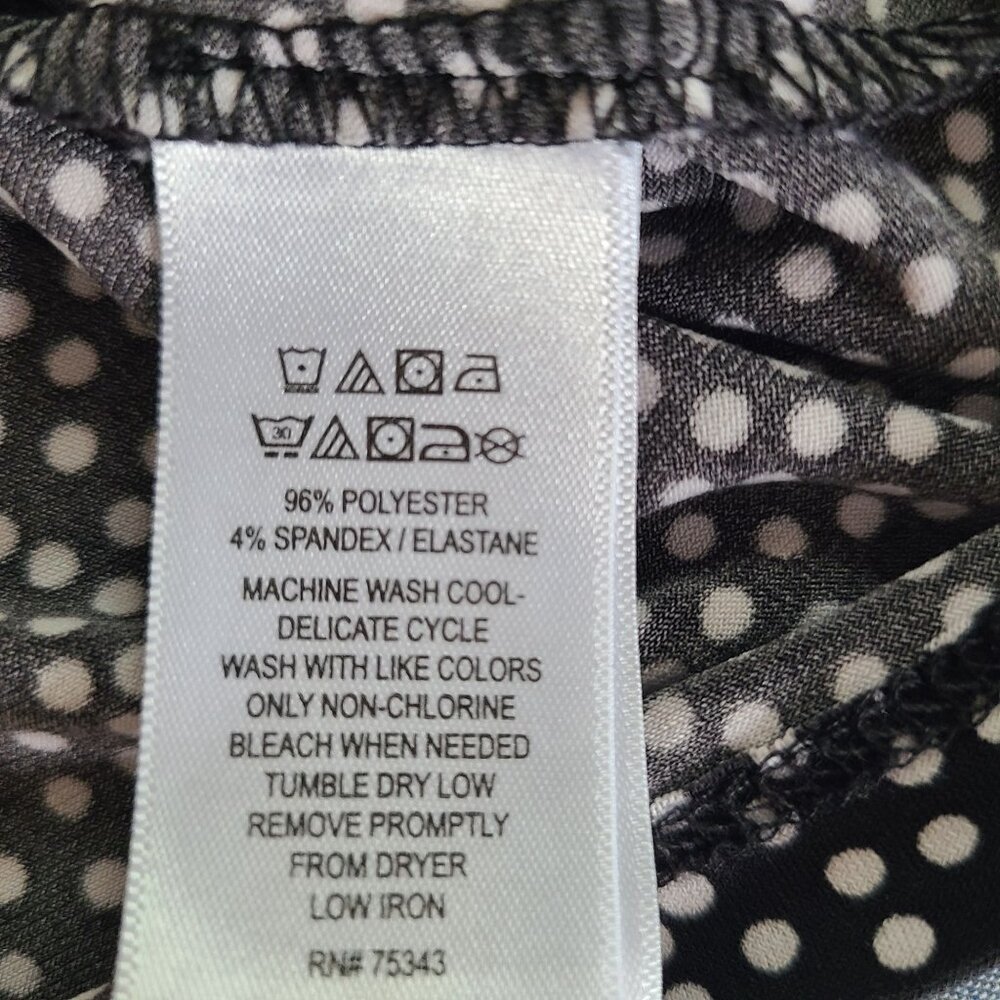 Tahari Long Sleeve Blouse Women's XL Black & White Polka Dot V-Neck Wrap Style - Picture 8 of 10